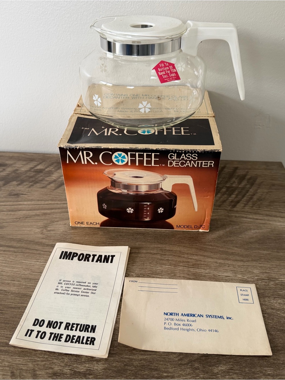 NIB: Vintage 1975 Mr. Coffee Glass Decanter D-7C: Floral Design, 10 Cup Carafe